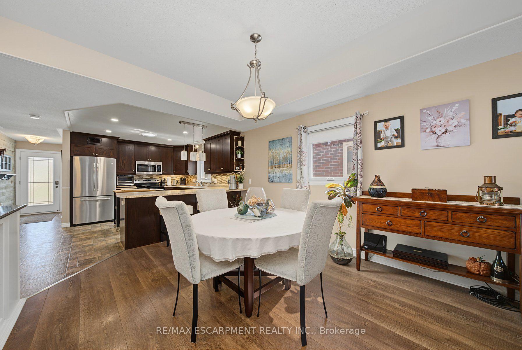Photo 16 of 3913 Primrose Lane, Lincoln, Lincoln-Jordan/Vineland — HOMEH