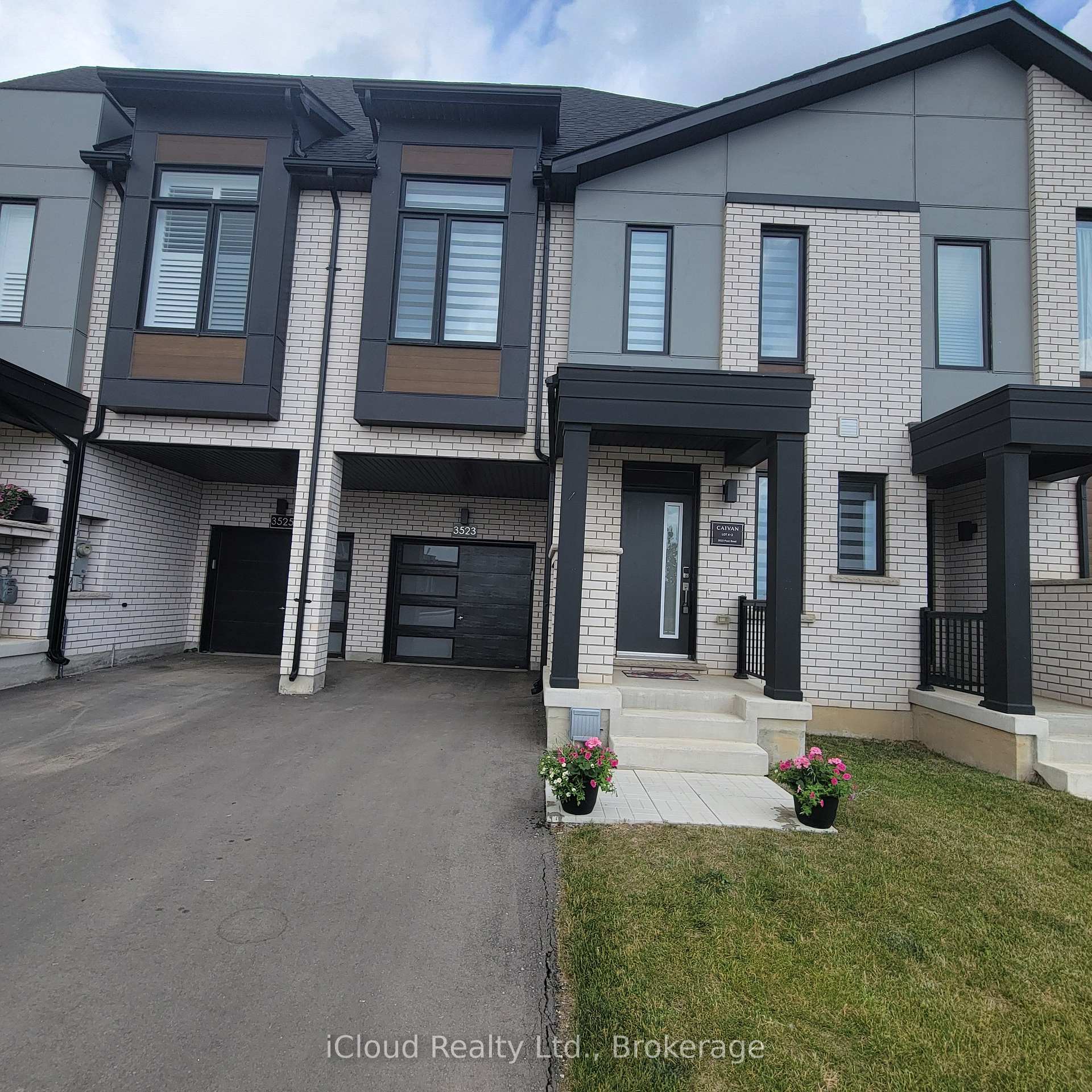 Photo 1 of 3523 Post Road, Oakville, Glenorchy — HOMEH
