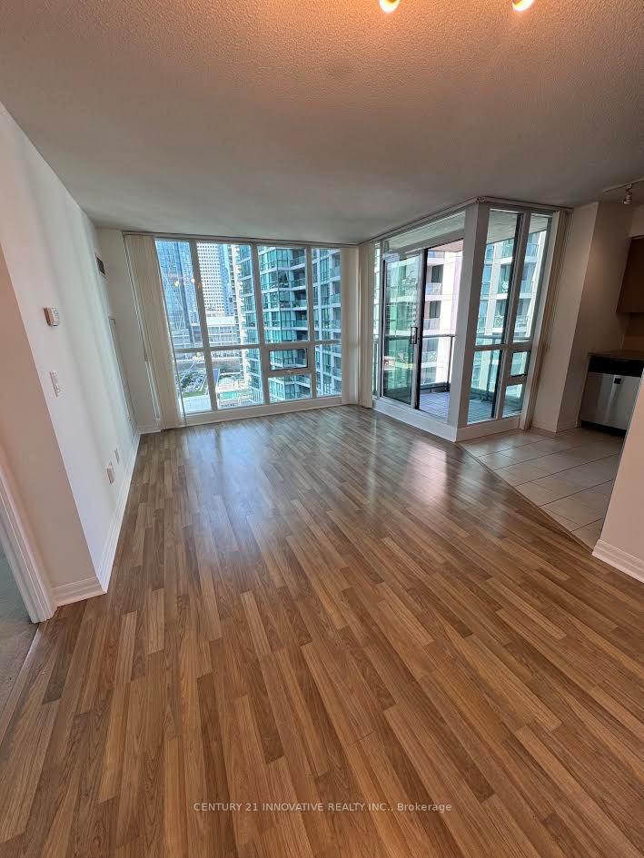 Photo 2 of Unit 1602, 12 Yonge Street, Toronto, Waterfront Communities — HOMEH