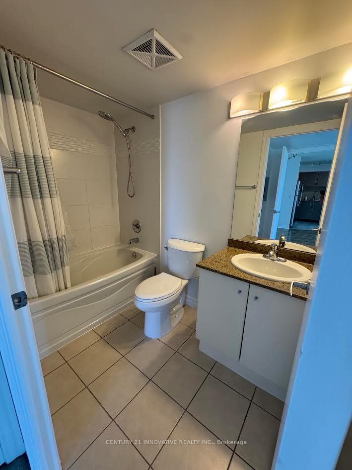 Photo 6 of Unit 1602, 12 Yonge Street, Toronto, Waterfront Communities — HOMEH