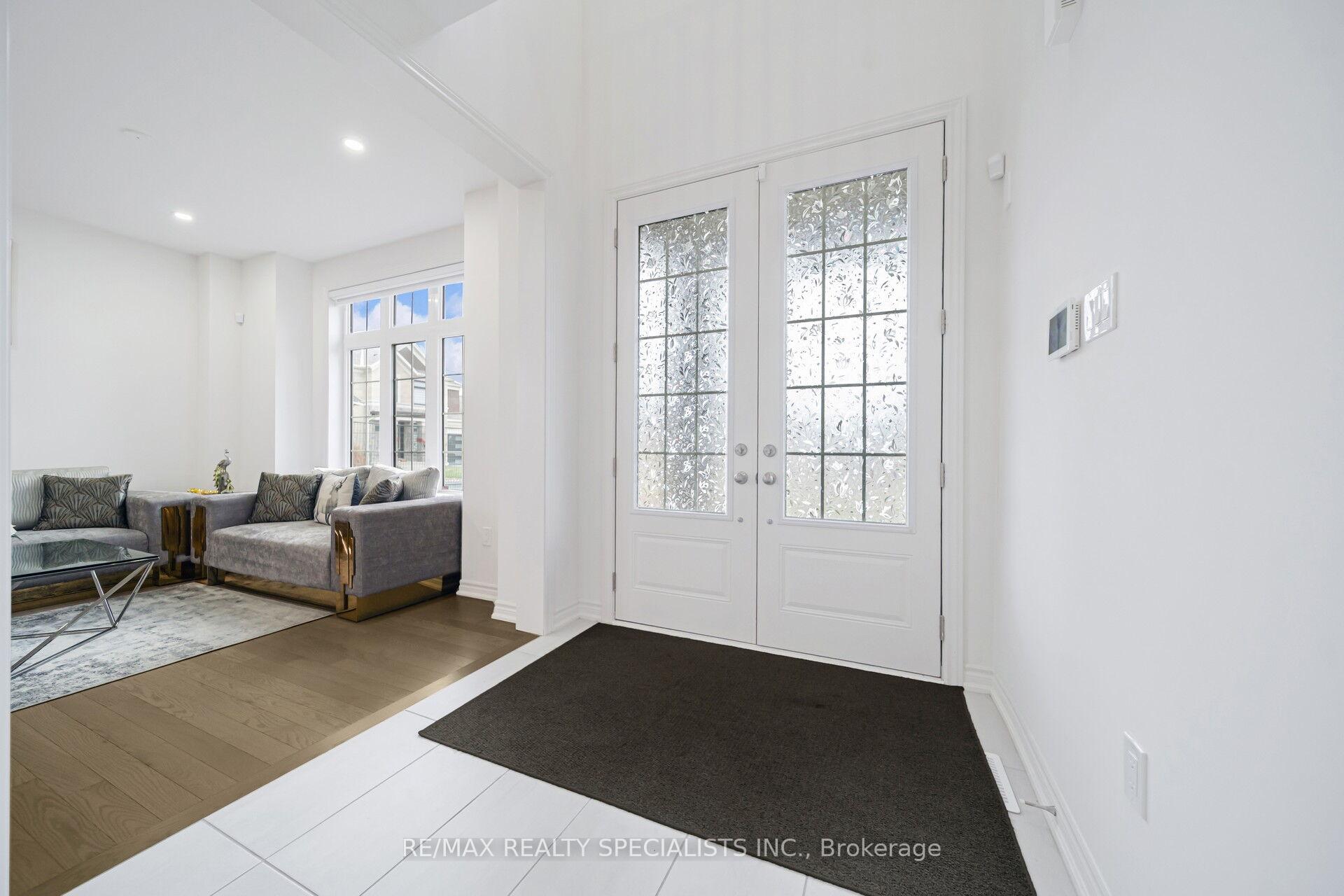 Photo 4 of 4 Elderberry Way, Adjala-Tosorontio, Colgan — HOMEH