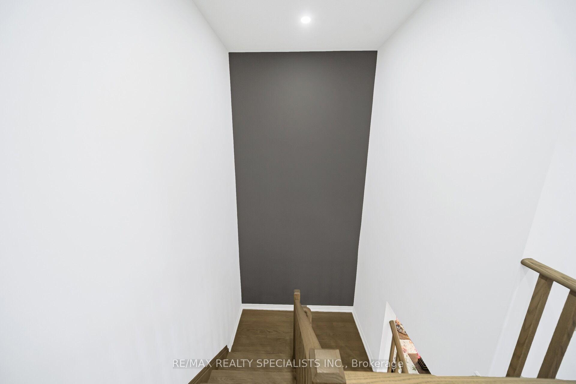 Photo 21 of 4 Elderberry Way, Adjala-Tosorontio, Colgan — HOMEH