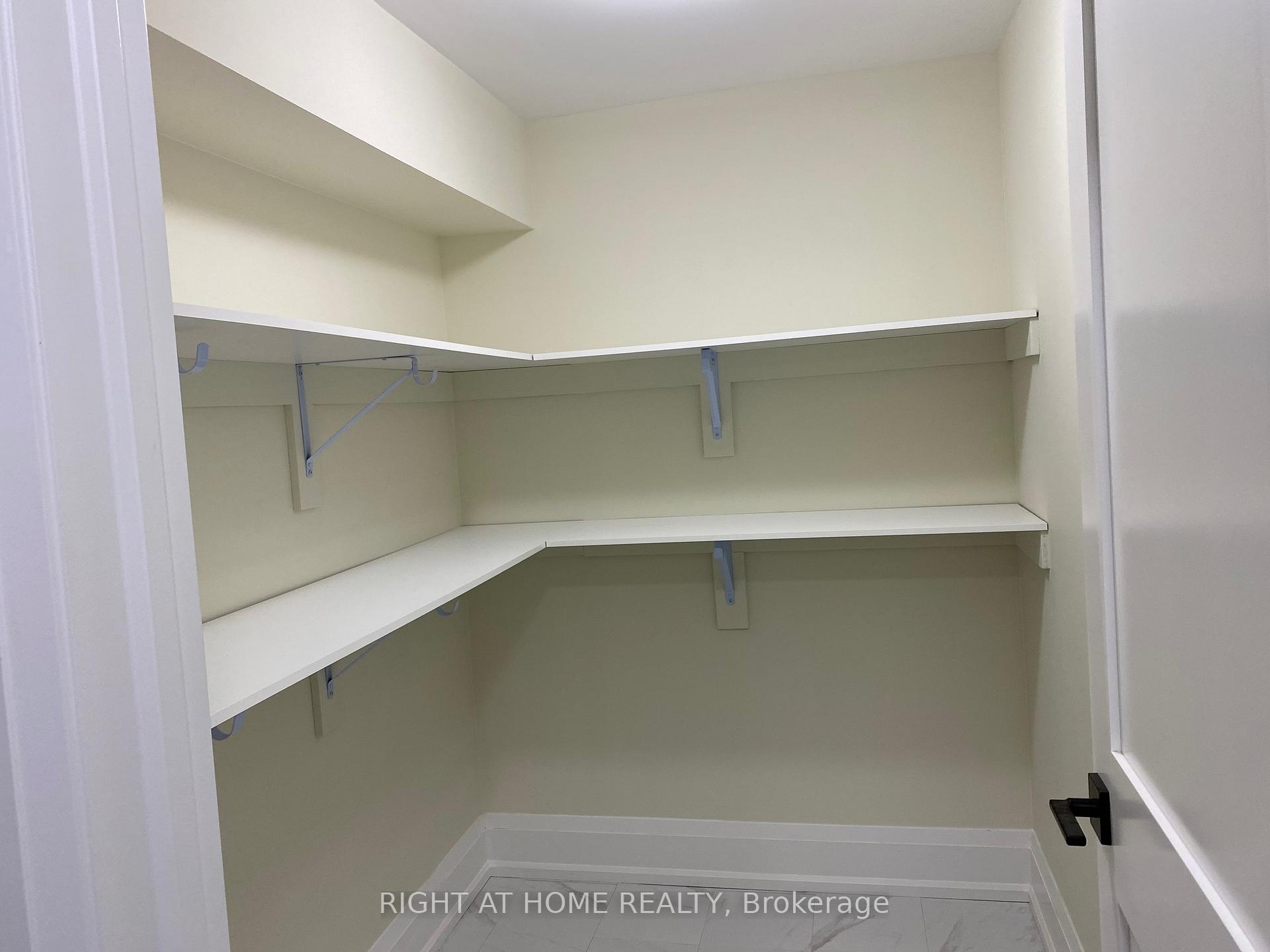 Photo 8 of Unit Apt 1, 88 Brunswick Avenue, Toronto, University — HOMEH