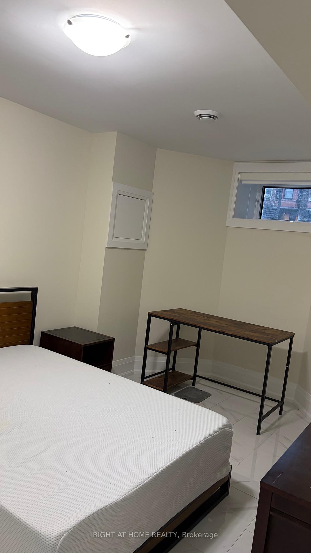 Photo 10 of Unit Apt 1, 88 Brunswick Avenue, Toronto, University — HOMEH
