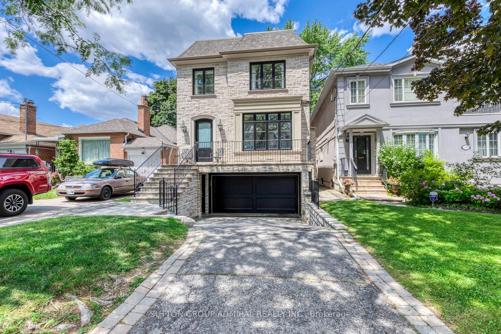 Photo 2 of 220 Joicey Boulevard, Toronto, Bedford Park-Nortown — HOMEH