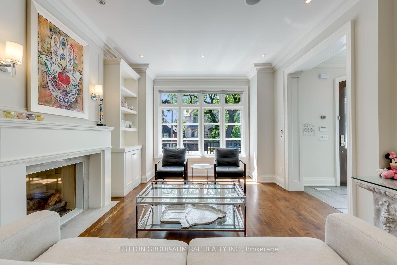 Photo 6 of 220 Joicey Boulevard, Toronto, Bedford Park-Nortown — HOMEH