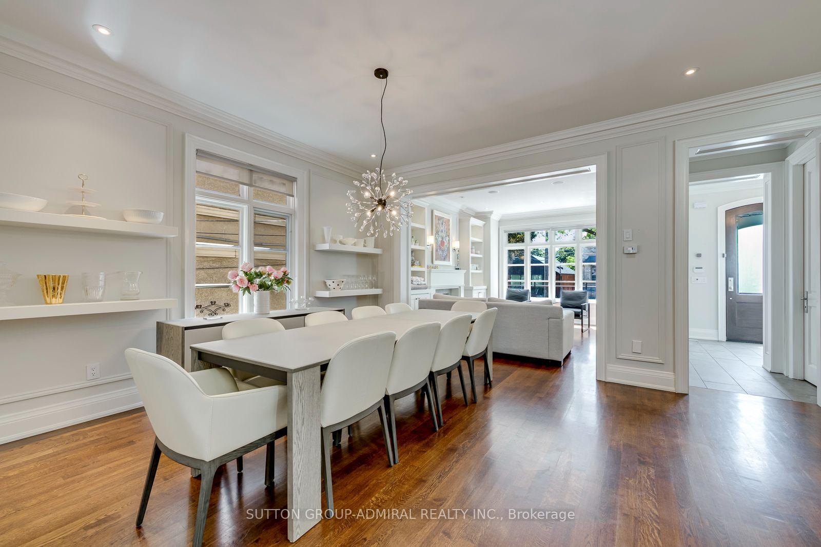 Photo 8 of 220 Joicey Boulevard, Toronto, Bedford Park-Nortown — HOMEH