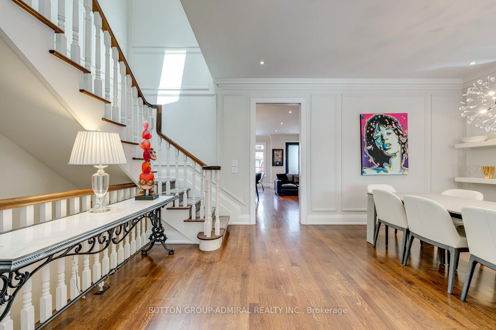 Photo 12 of 220 Joicey Boulevard, Toronto, Bedford Park-Nortown — HOMEH