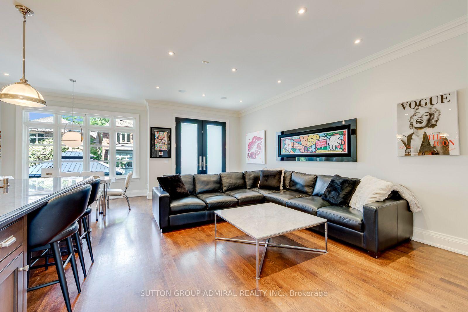 Photo 13 of 220 Joicey Boulevard, Toronto, Bedford Park-Nortown — HOMEH