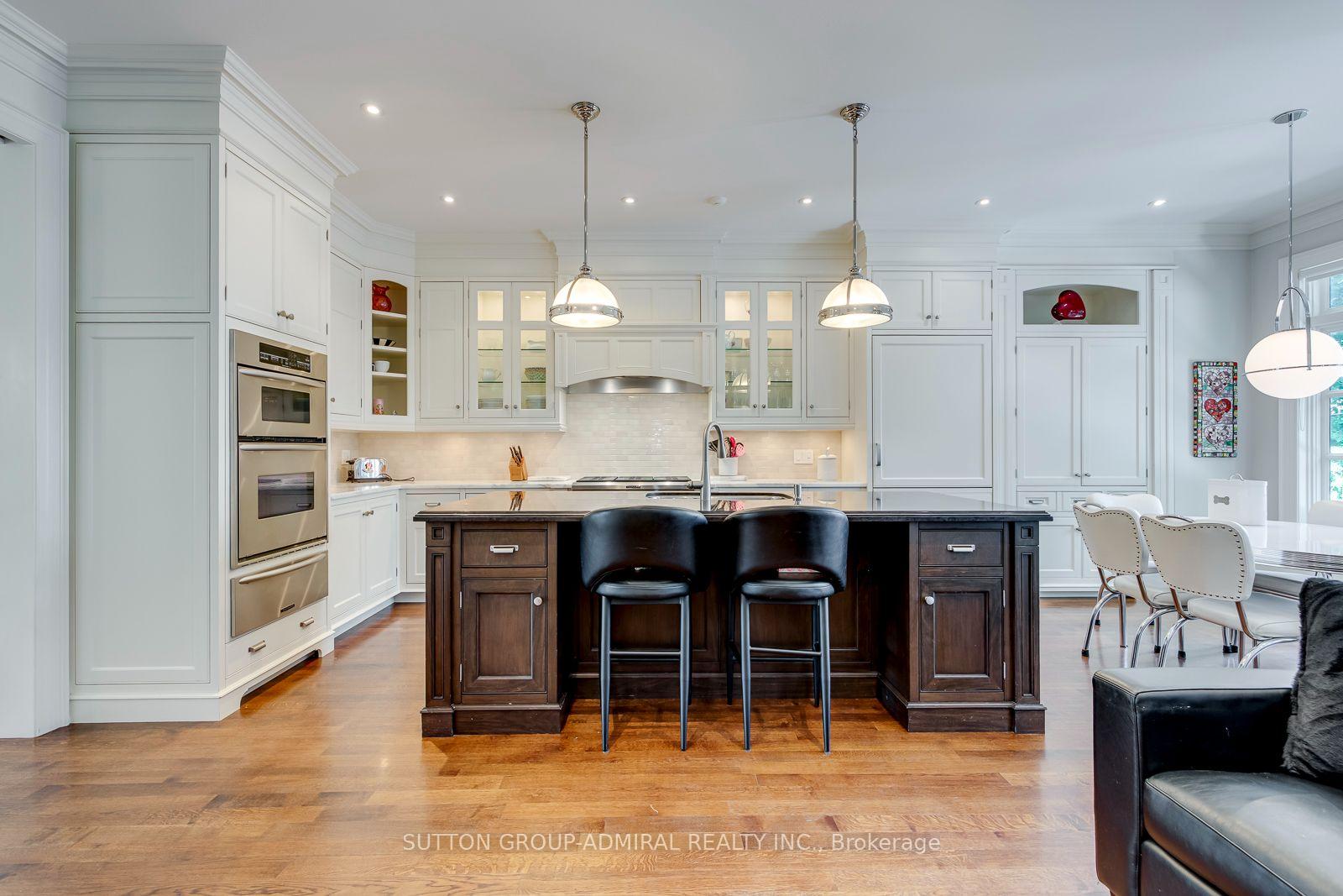 Photo 16 of 220 Joicey Boulevard, Toronto, Bedford Park-Nortown — HOMEH