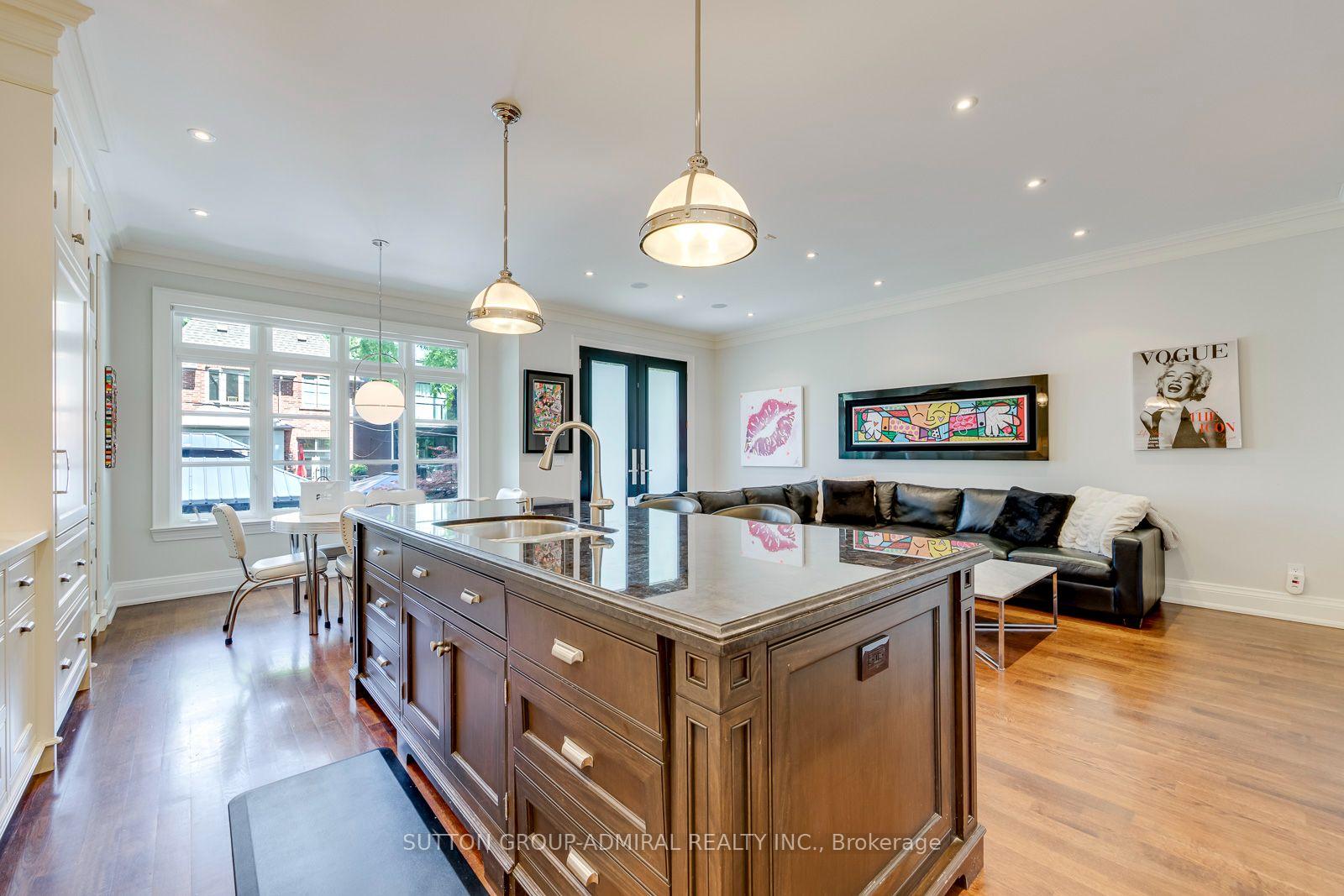 Photo 21 of 220 Joicey Boulevard, Toronto, Bedford Park-Nortown — HOMEH