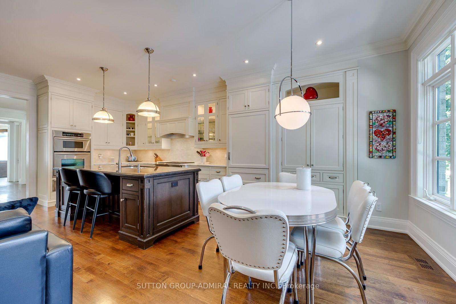 Photo 22 of 220 Joicey Boulevard, Toronto, Bedford Park-Nortown — HOMEH