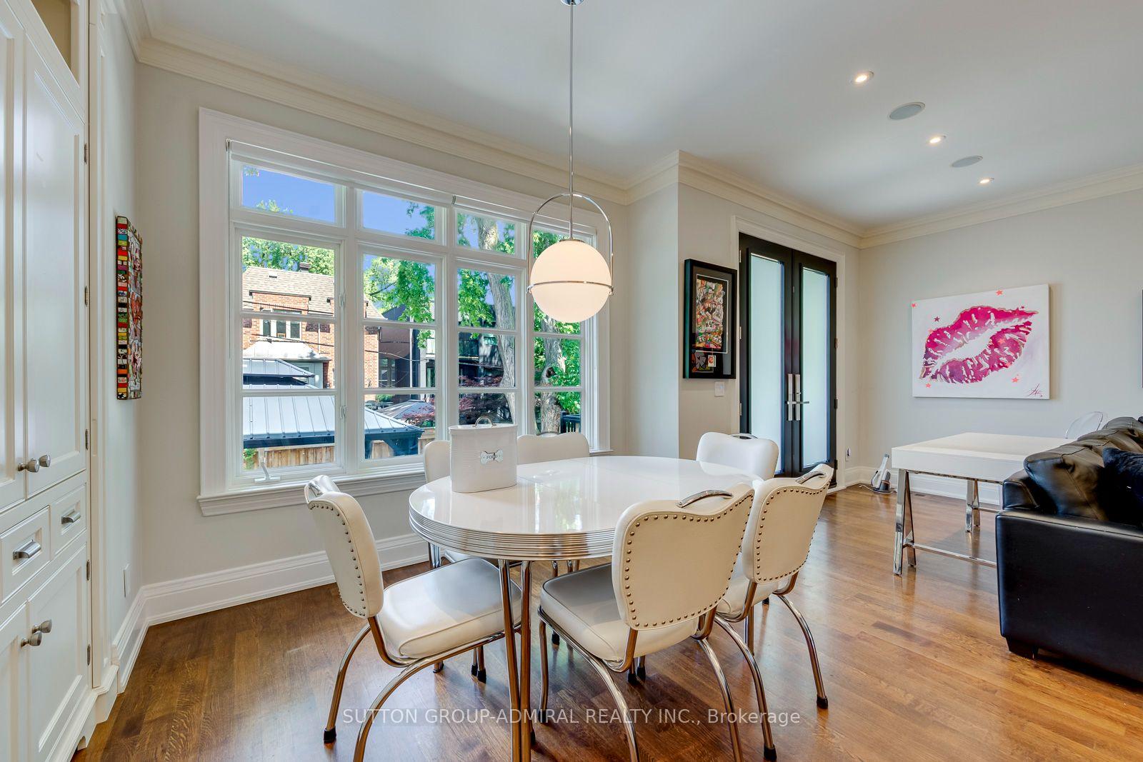 Photo 24 of 220 Joicey Boulevard, Toronto, Bedford Park-Nortown — HOMEH