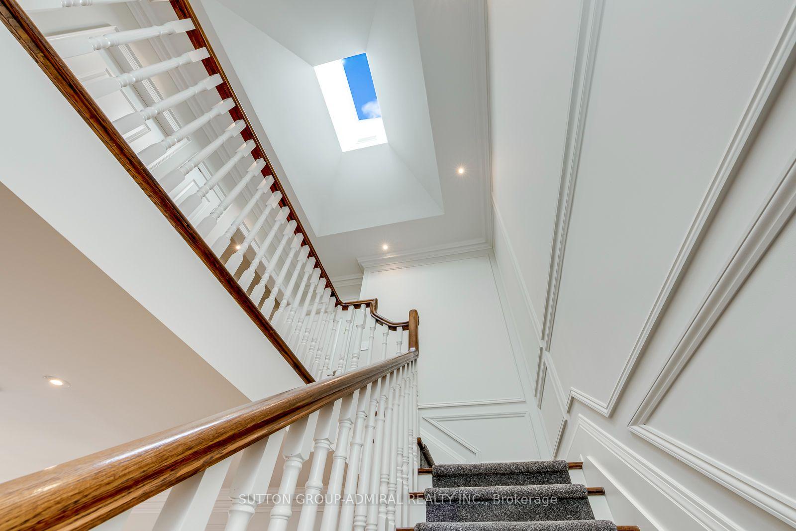 Photo 28 of 220 Joicey Boulevard, Toronto, Bedford Park-Nortown — HOMEH