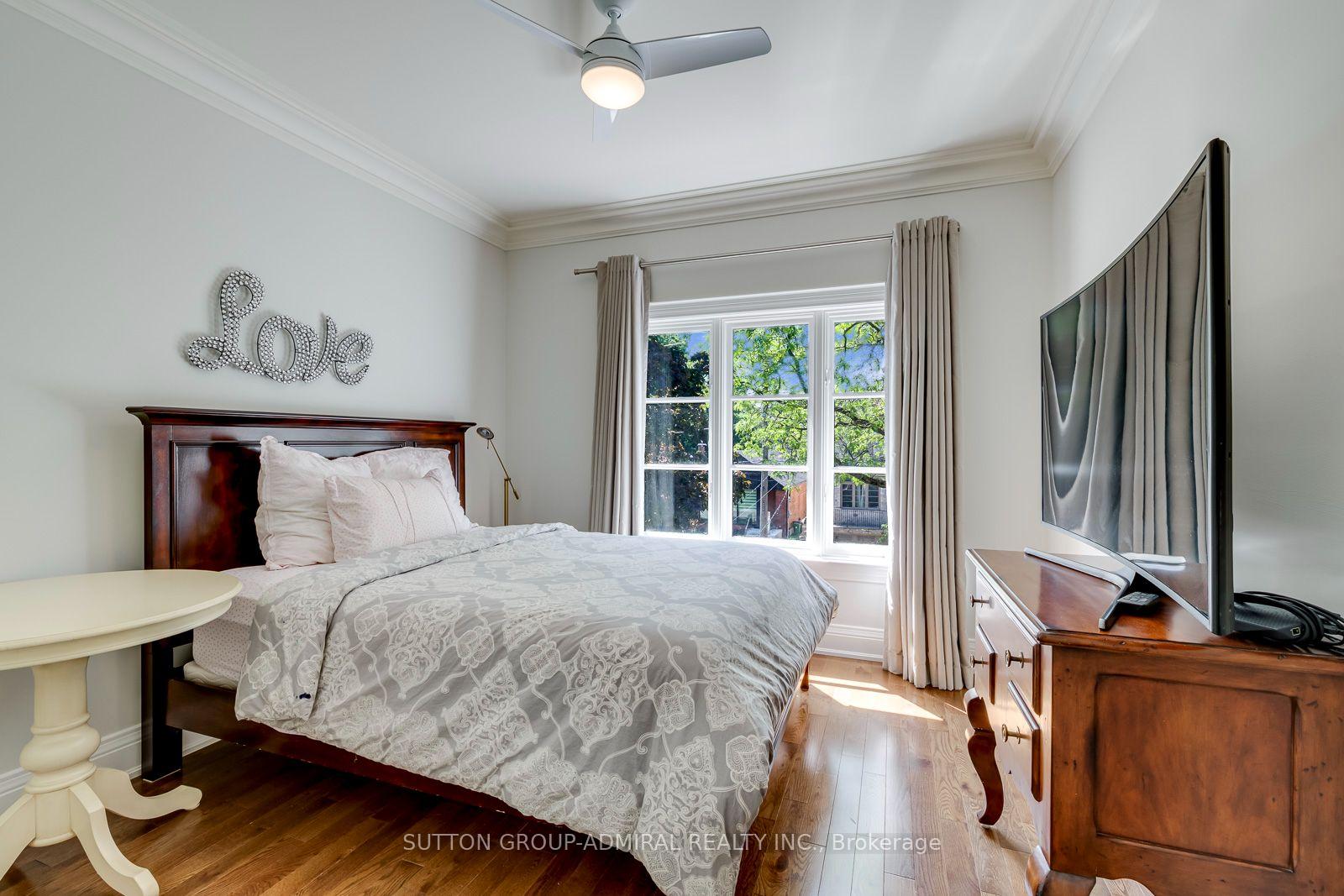 Photo 36 of 220 Joicey Boulevard, Toronto, Bedford Park-Nortown — HOMEH