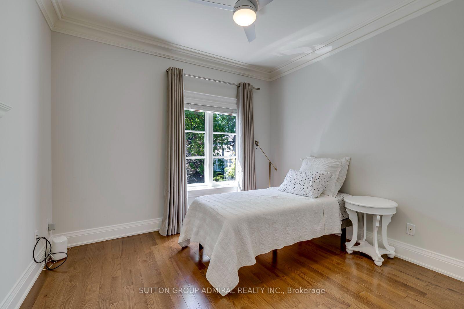 Photo 37 of 220 Joicey Boulevard, Toronto, Bedford Park-Nortown — HOMEH