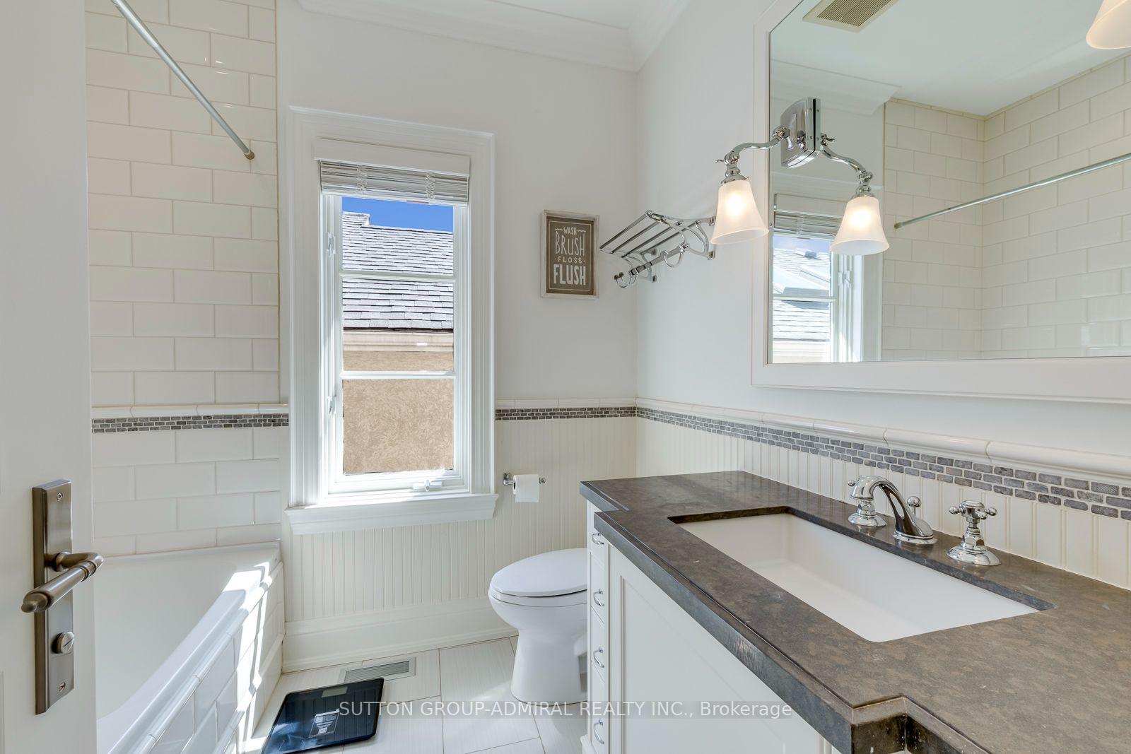 Photo 38 of 220 Joicey Boulevard, Toronto, Bedford Park-Nortown — HOMEH