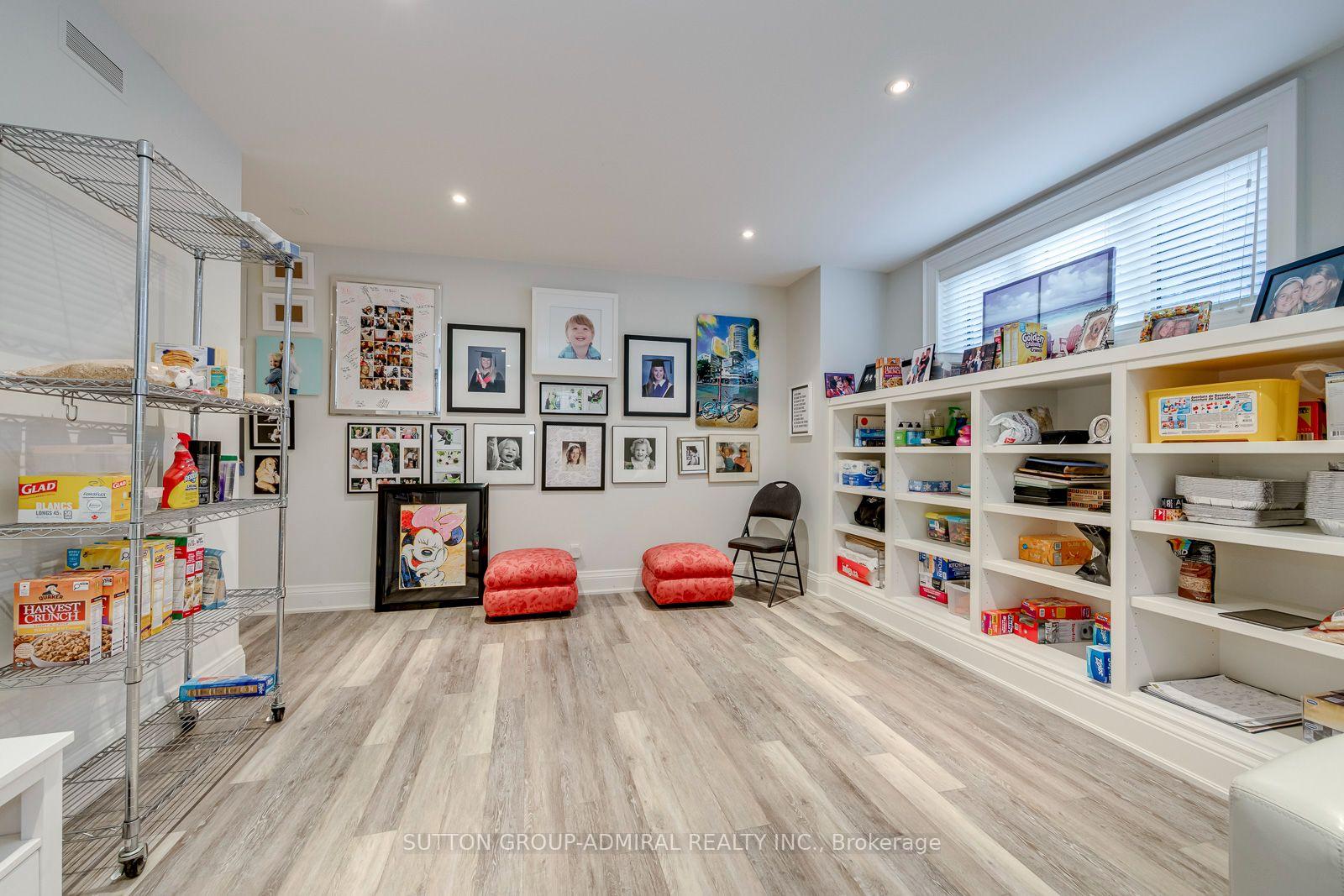 Photo 42 of 220 Joicey Boulevard, Toronto, Bedford Park-Nortown — HOMEH