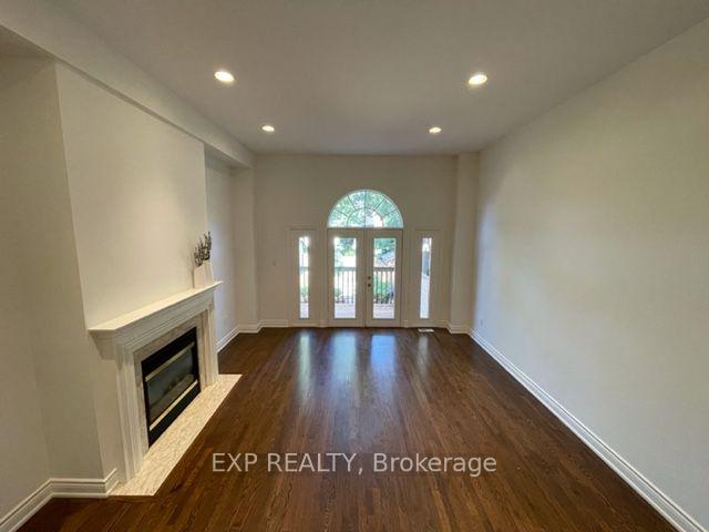 Photo 2 of 85 Brant Street, Oakville, Central — HOMEH