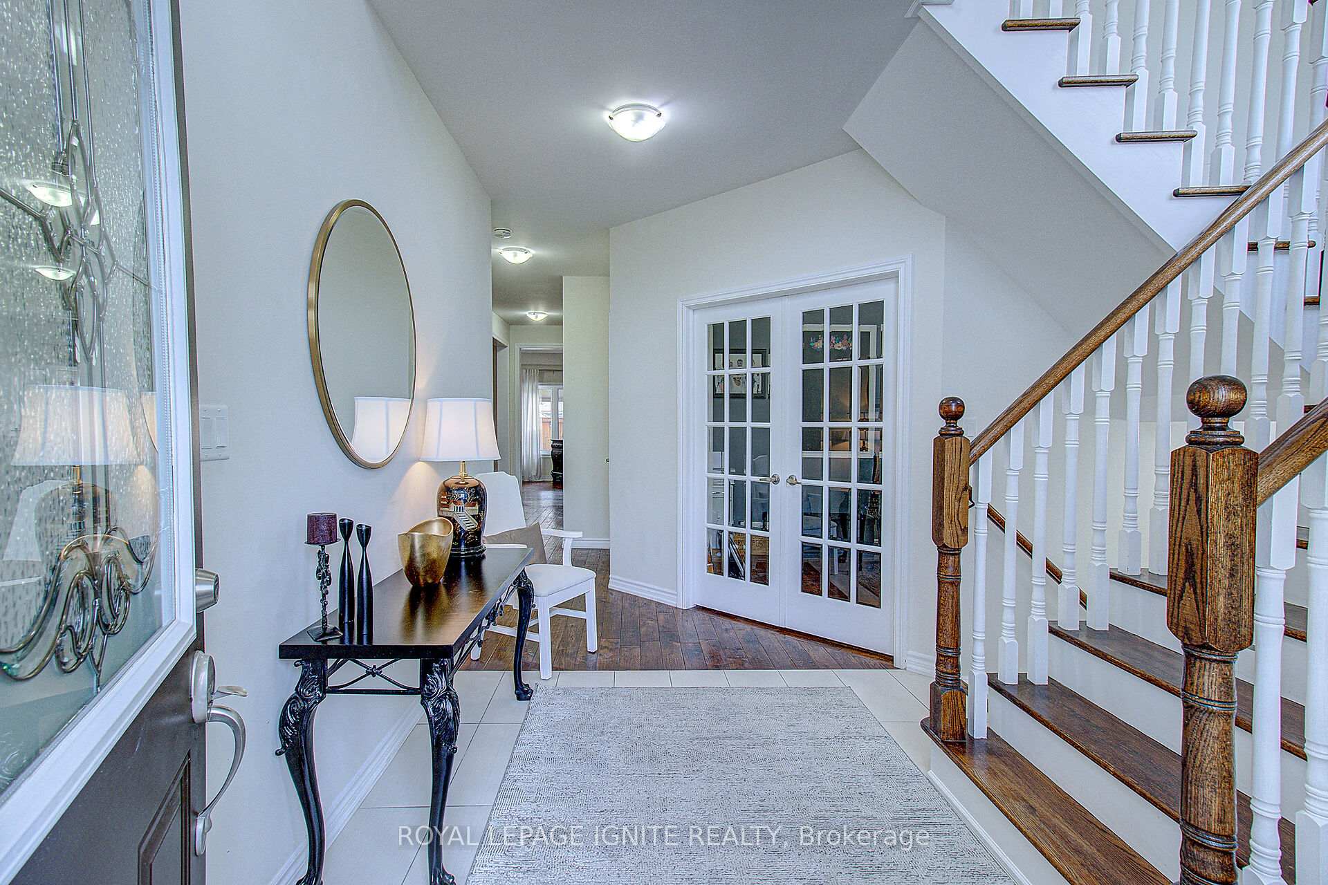 Photo 3 of 19 Hackett Street, New Tecumseth, Alliston — HOMEH