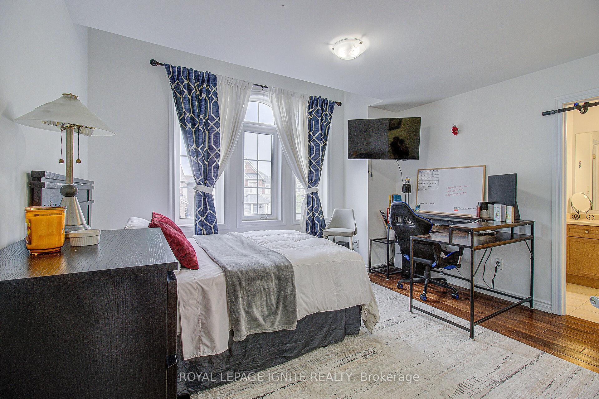 Photo 38 of 19 Hackett Street, New Tecumseth, Alliston — HOMEH