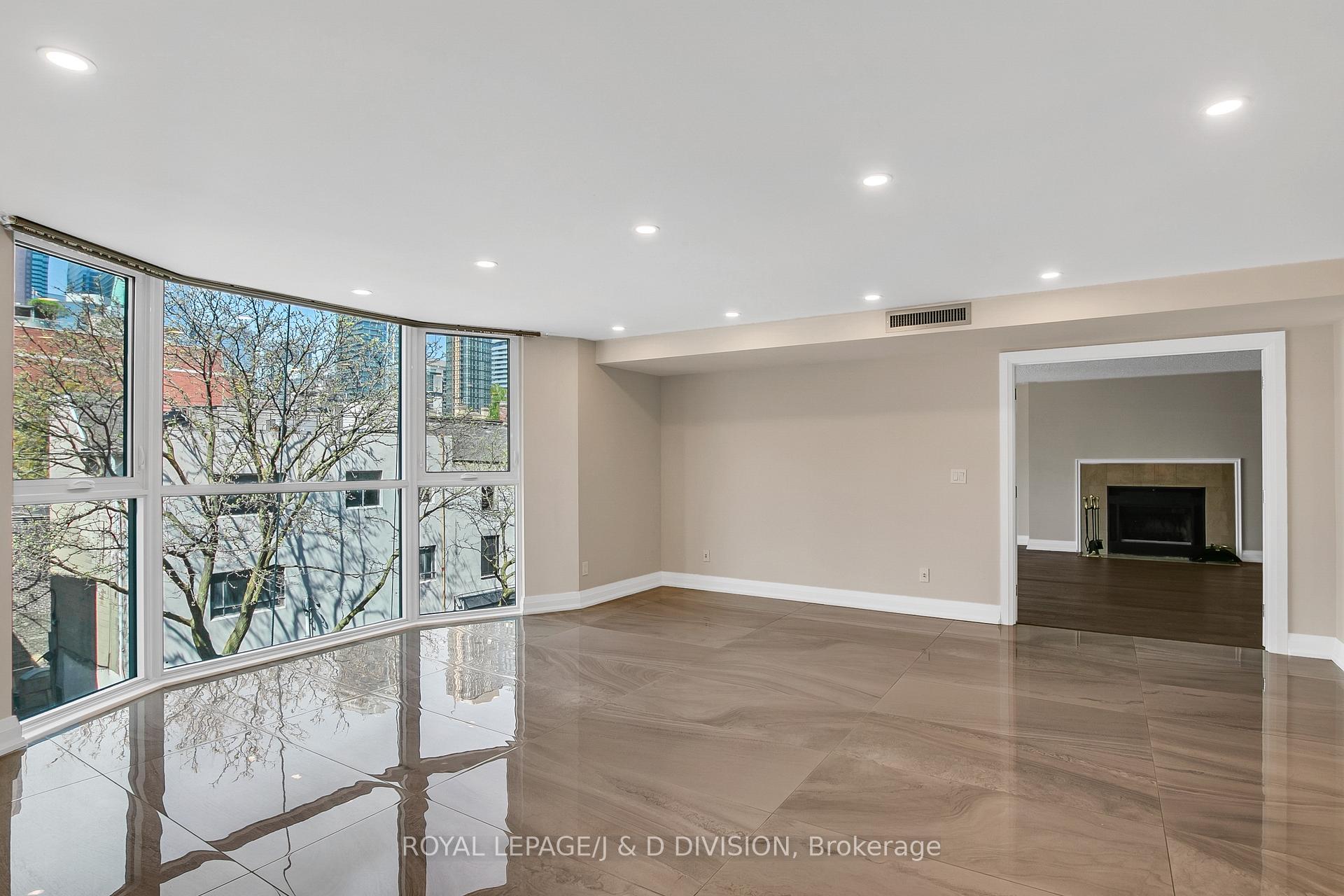 Photo 17 of Unit 405, 25 George Street, Toronto, Church-Yonge Corridor — HOMEH