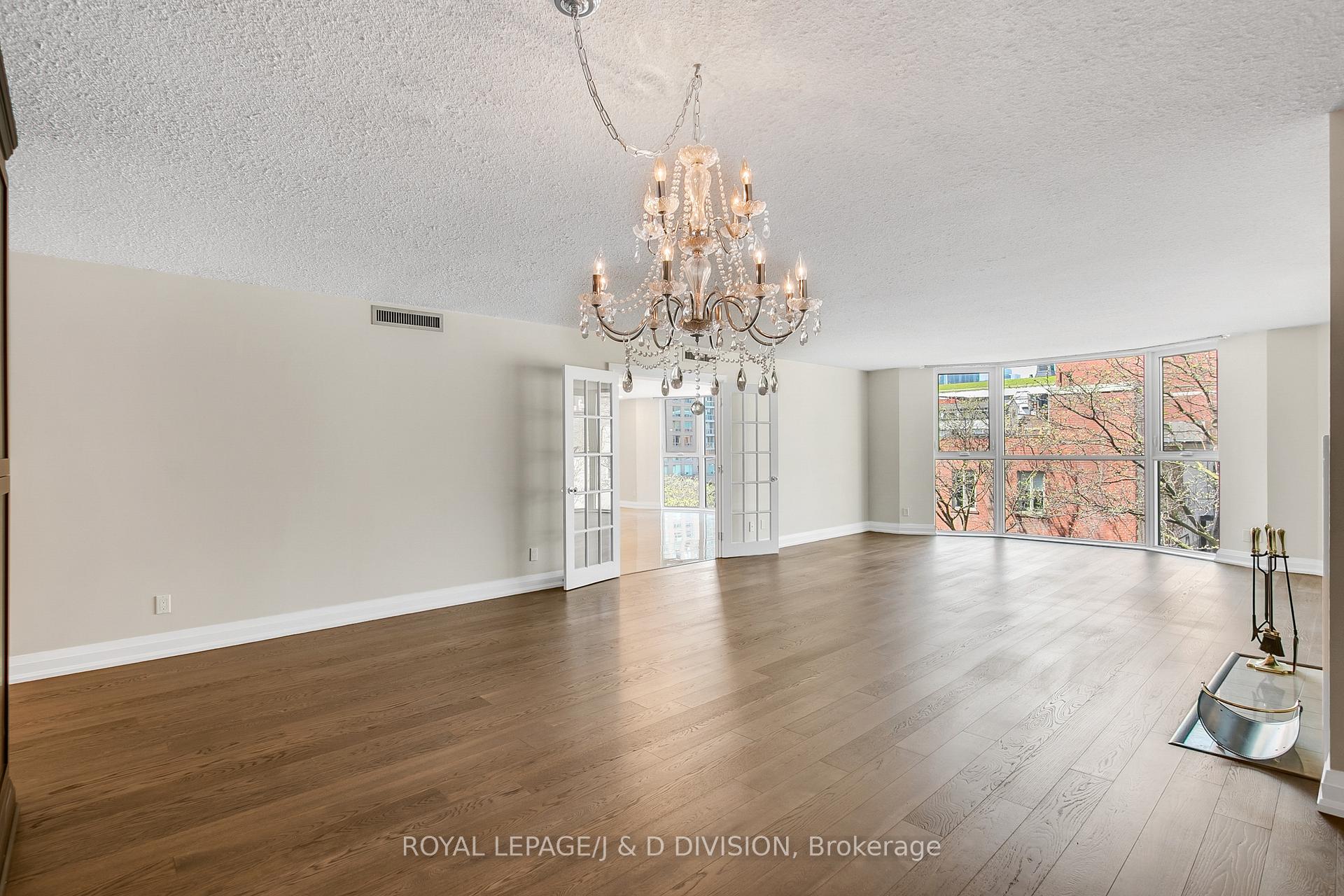 Photo 18 of Unit 405, 25 George Street, Toronto, Church-Yonge Corridor — HOMEH