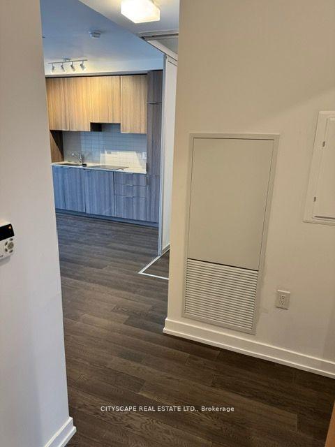 Photo 5 of Unit 708, 11 Wellesley Street, Toronto, Bay Street Corridor — HOMEH
