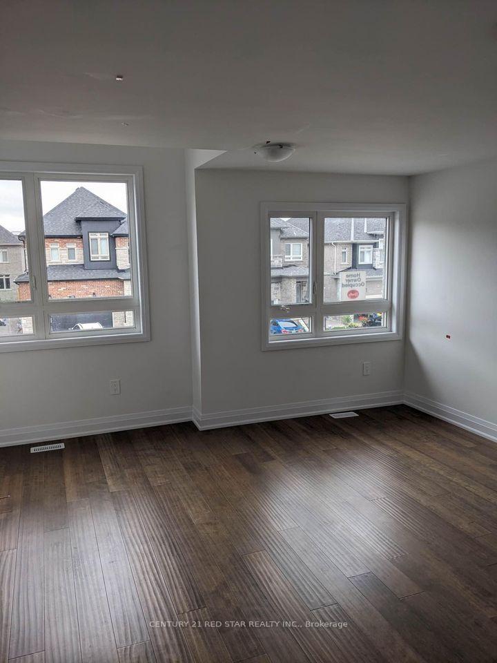 Photo 8 of Unit Upper, 180 Franklin Trail, Barrie, Rural Barrie Southwest — HOMEH