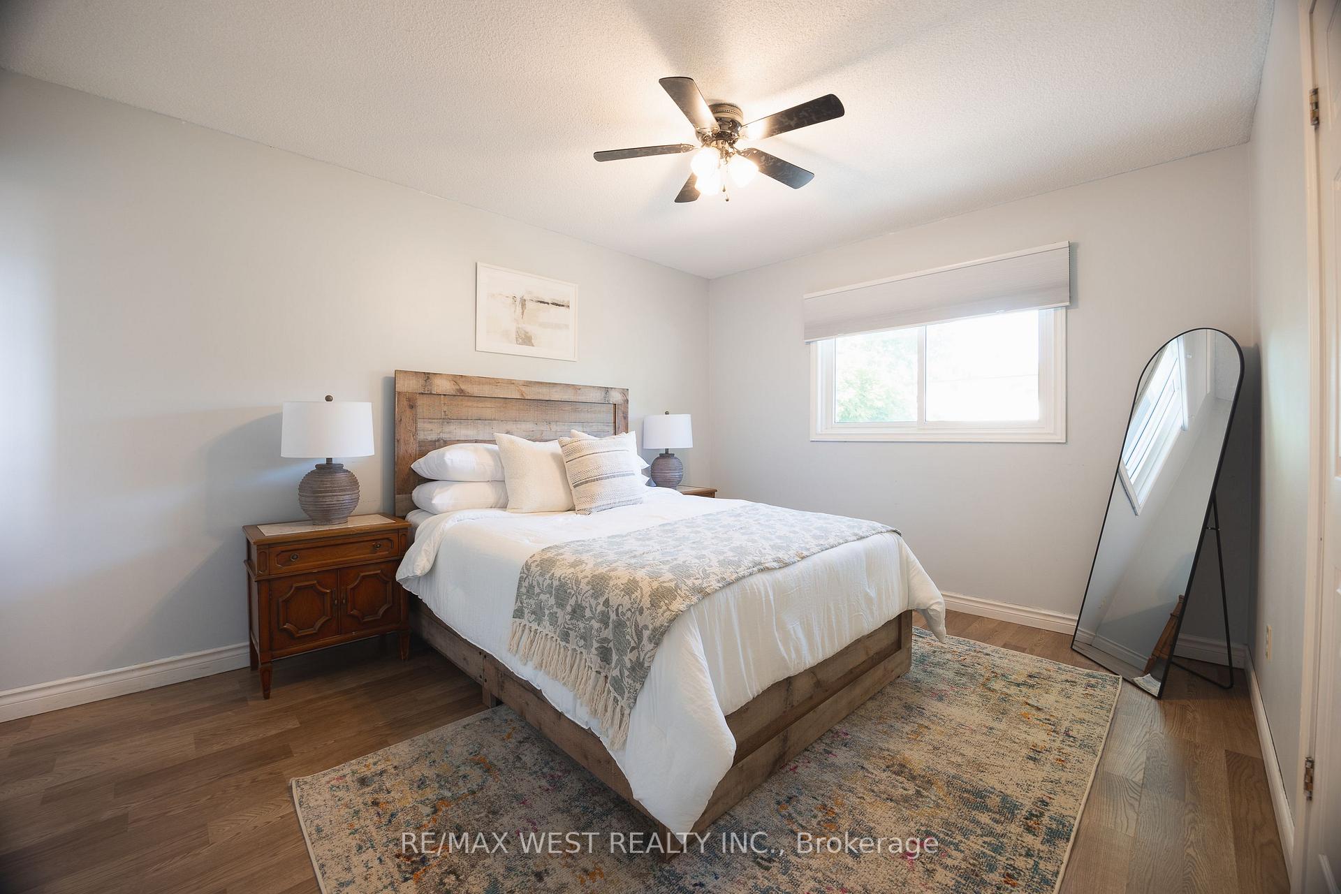 Photo 20 of 14 Souch Court, Clarington, Bowmanville — HOMEH
