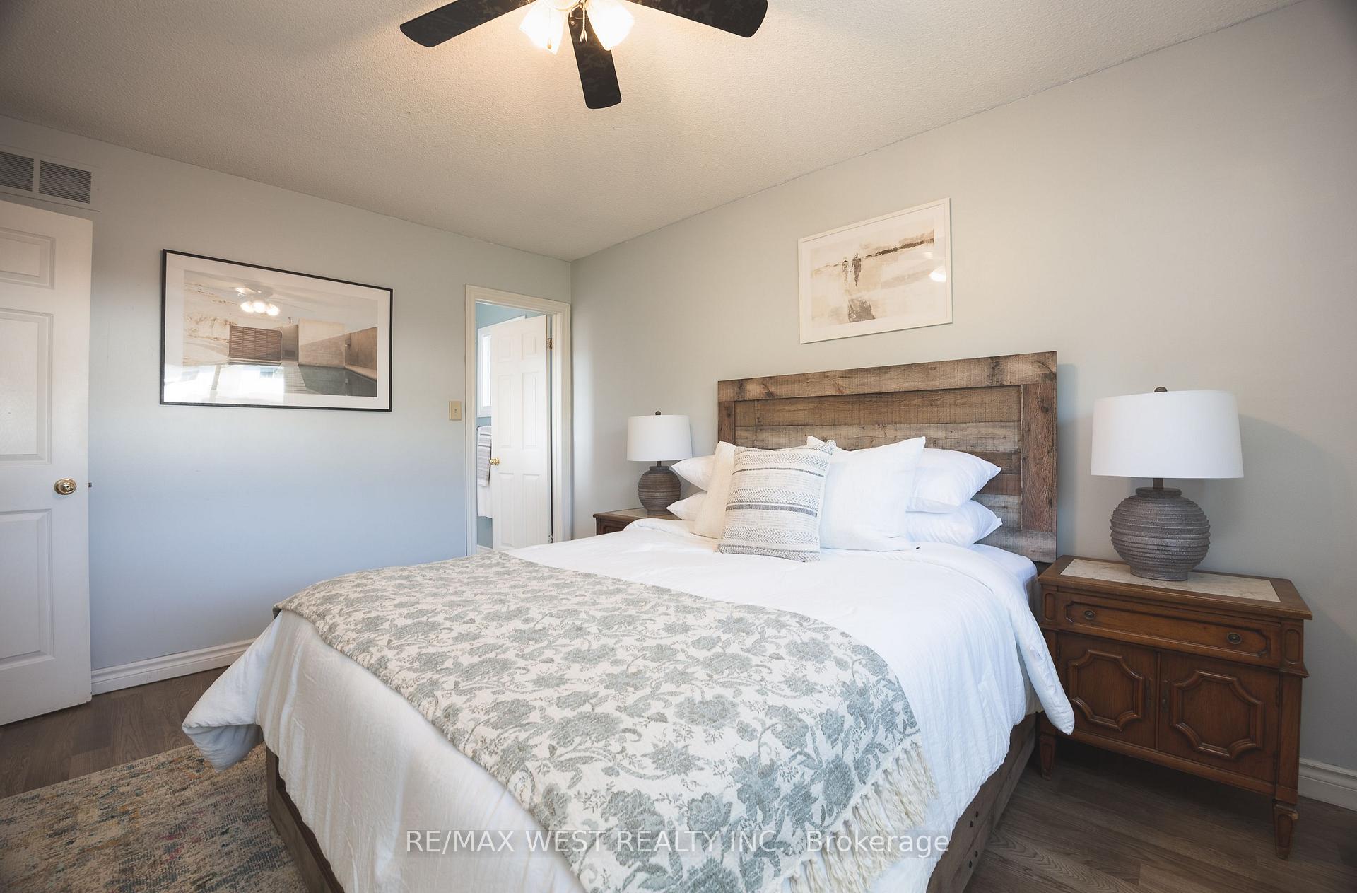 Photo 21 of 14 Souch Court, Clarington, Bowmanville — HOMEH