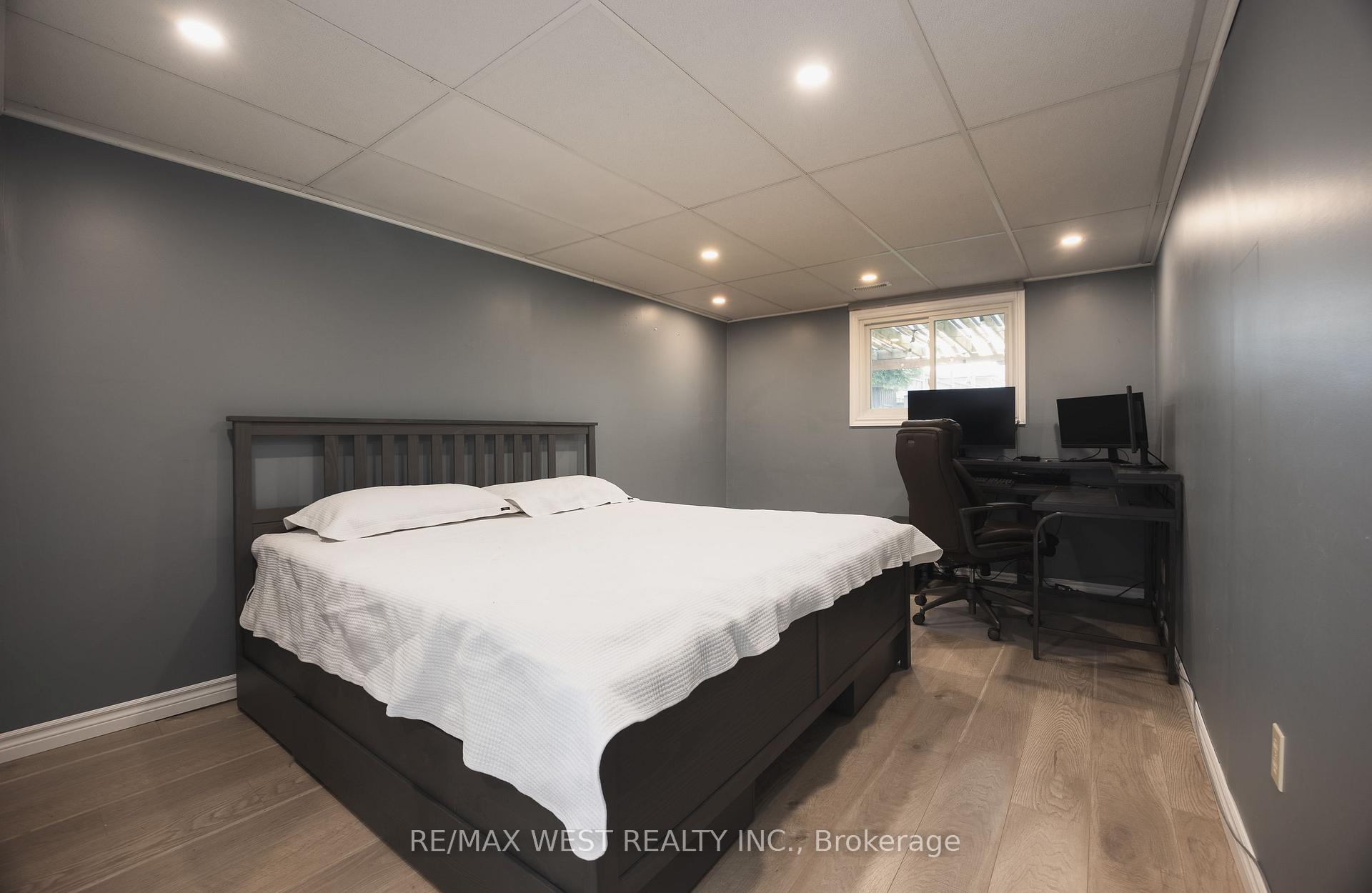 Photo 29 of 14 Souch Court, Clarington, Bowmanville — HOMEH