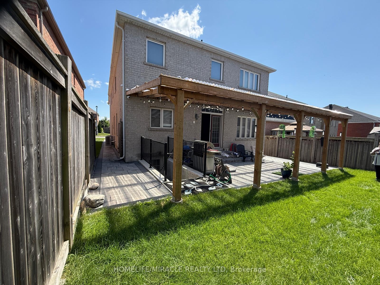 Photo 17 of Unit Basement, 1870 Esterbrook Drive, Oshawa, Taunton — HOMEH