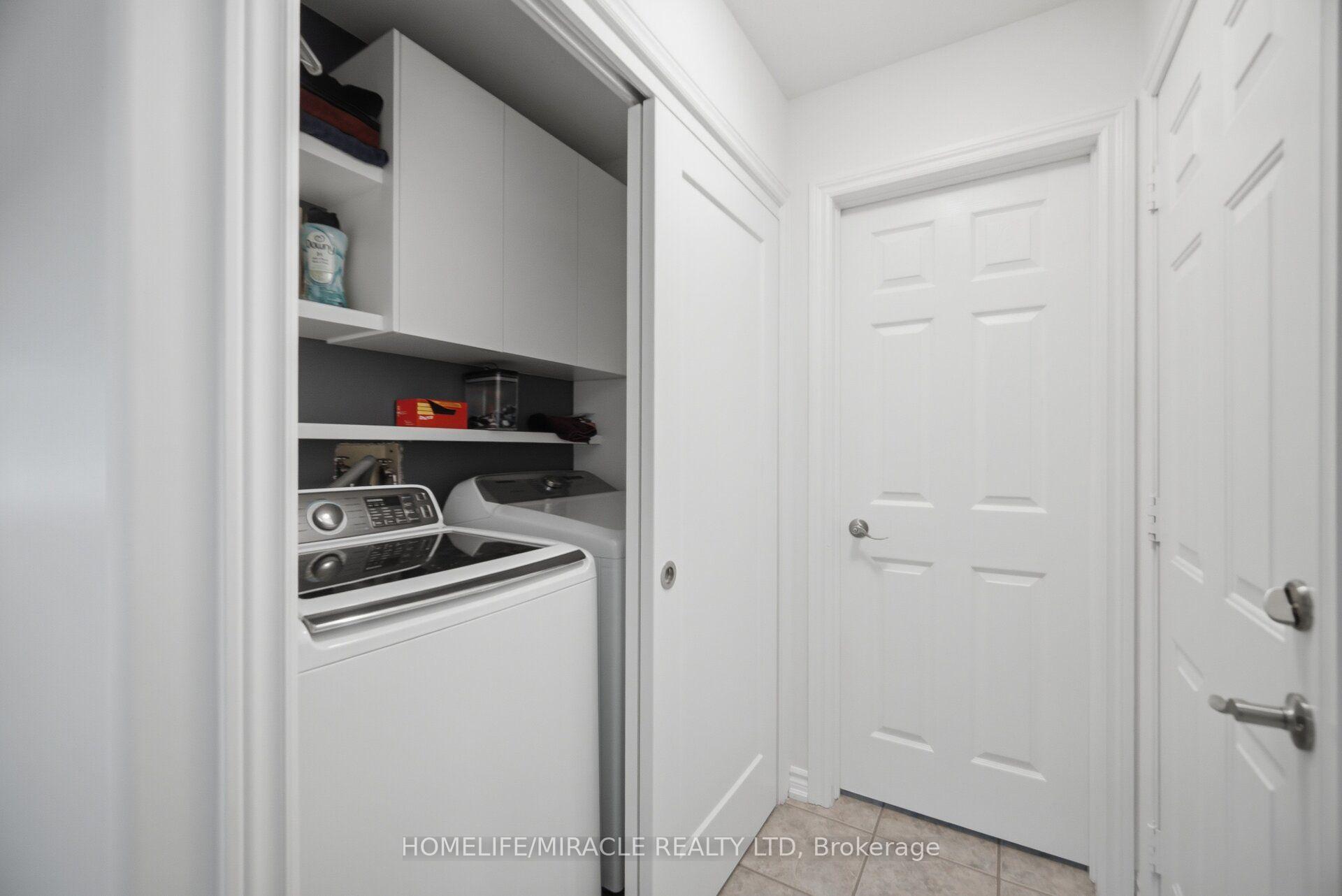 Photo 7 of 240 Millburn Boulevard, Centre Wellington, Fergus — HOMEH