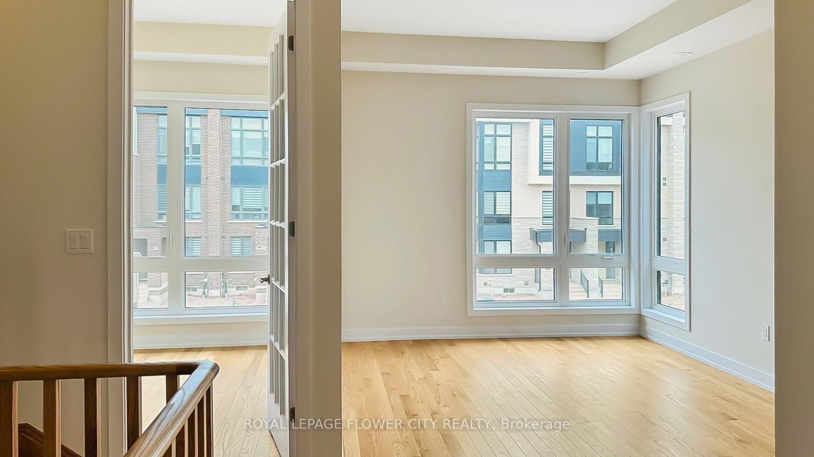Photo 5 of 3098 Meadowridge Drive, Oakville, Joshua Meadows — HOMEH