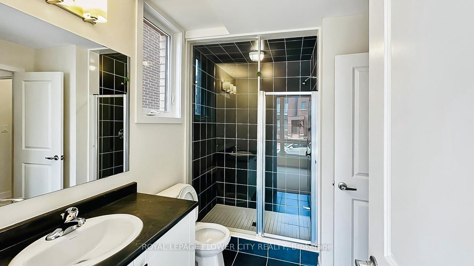 Photo 26 of 3098 Meadowridge Drive, Oakville, Joshua Meadows — HOMEH