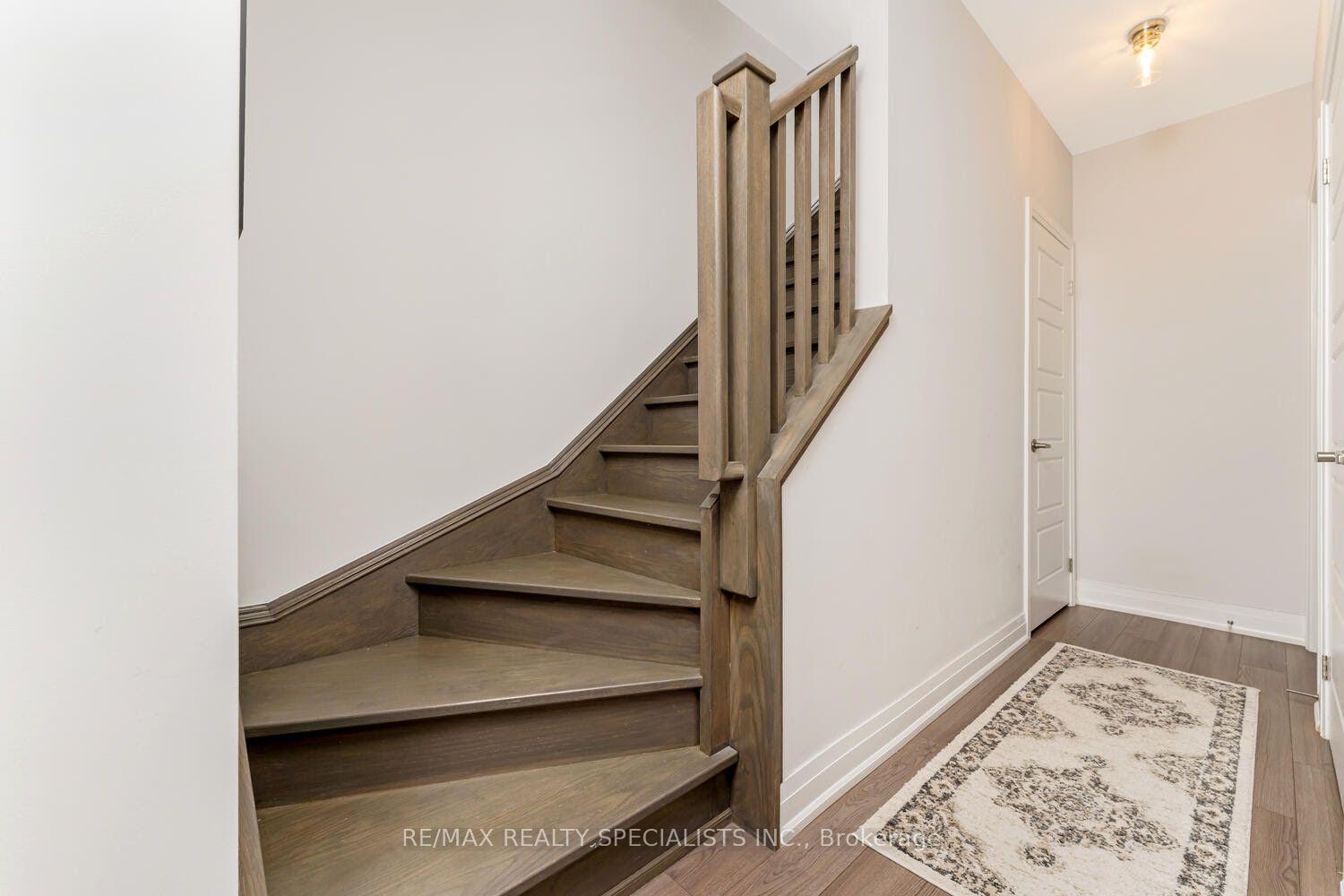 Photo 9 of Unit 106, 1206 Main Street E, Milton, Dempsey — HOMEH