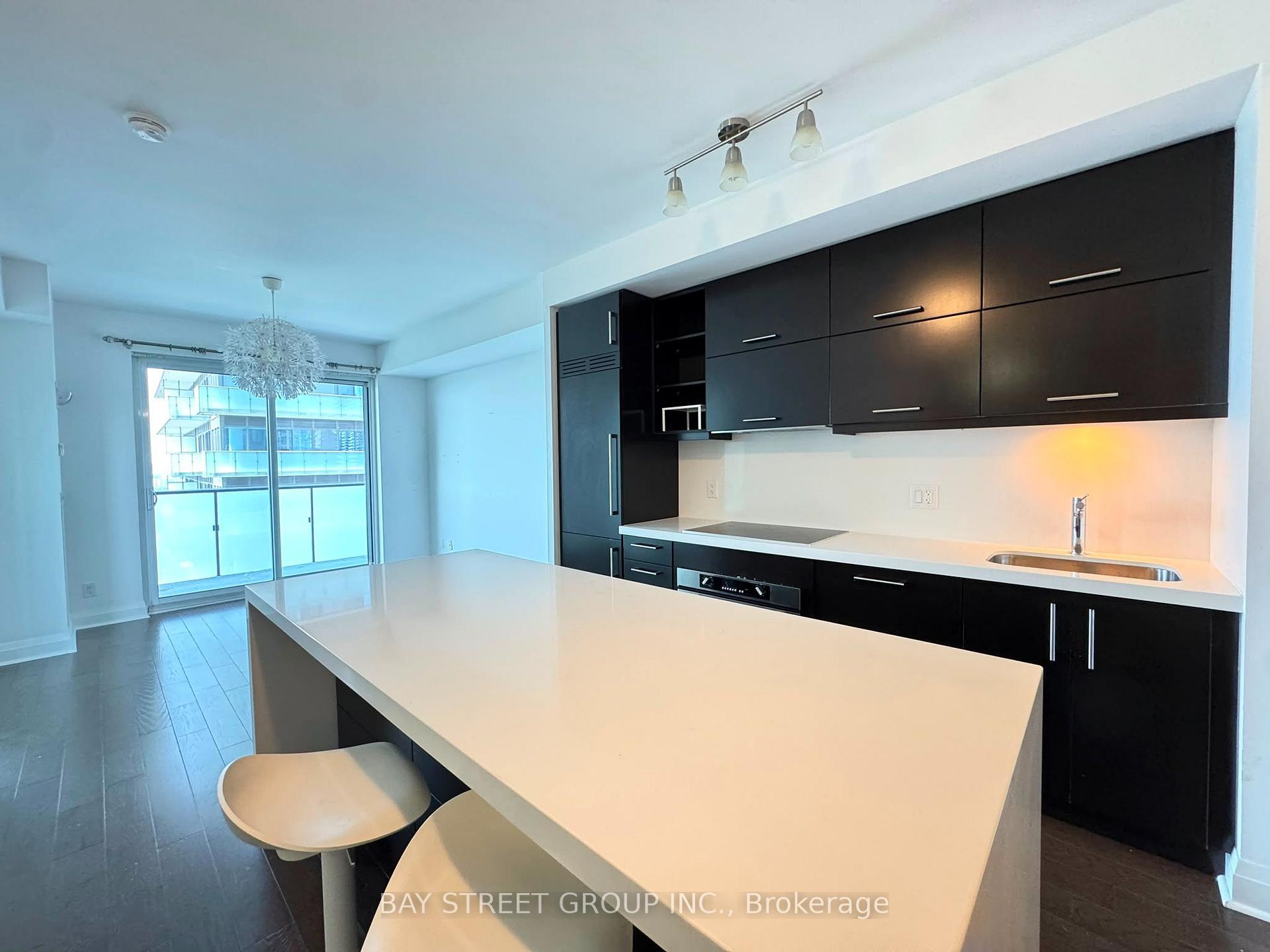 Photo 7 of Unit 4006, 1080 Bay Street, Toronto, Bay Street Corridor — HOMEH