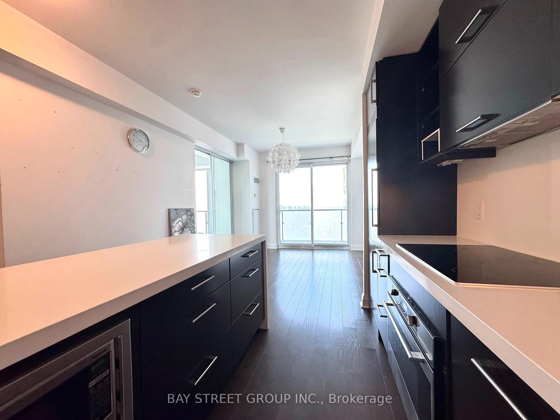 Photo 8 of Unit 4006, 1080 Bay Street, Toronto, Bay Street Corridor — HOMEH