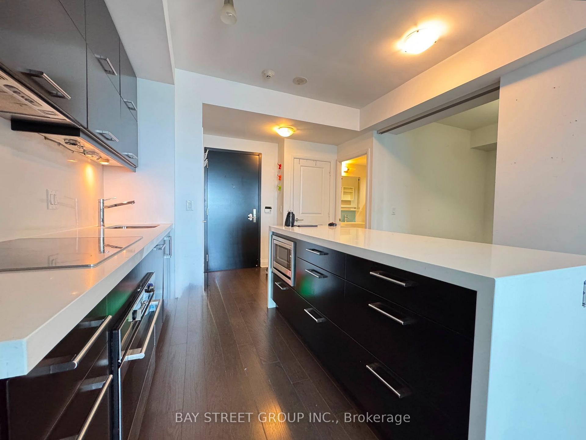 Photo 9 of Unit 4006, 1080 Bay Street, Toronto, Bay Street Corridor — HOMEH