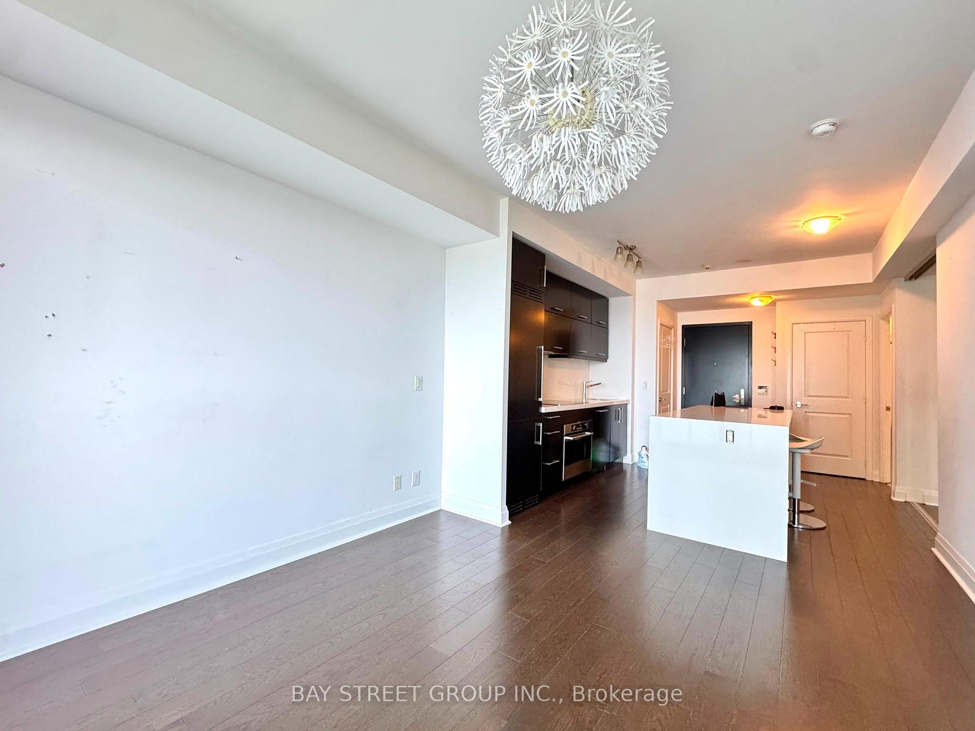 Photo 10 of Unit 4006, 1080 Bay Street, Toronto, Bay Street Corridor — HOMEH
