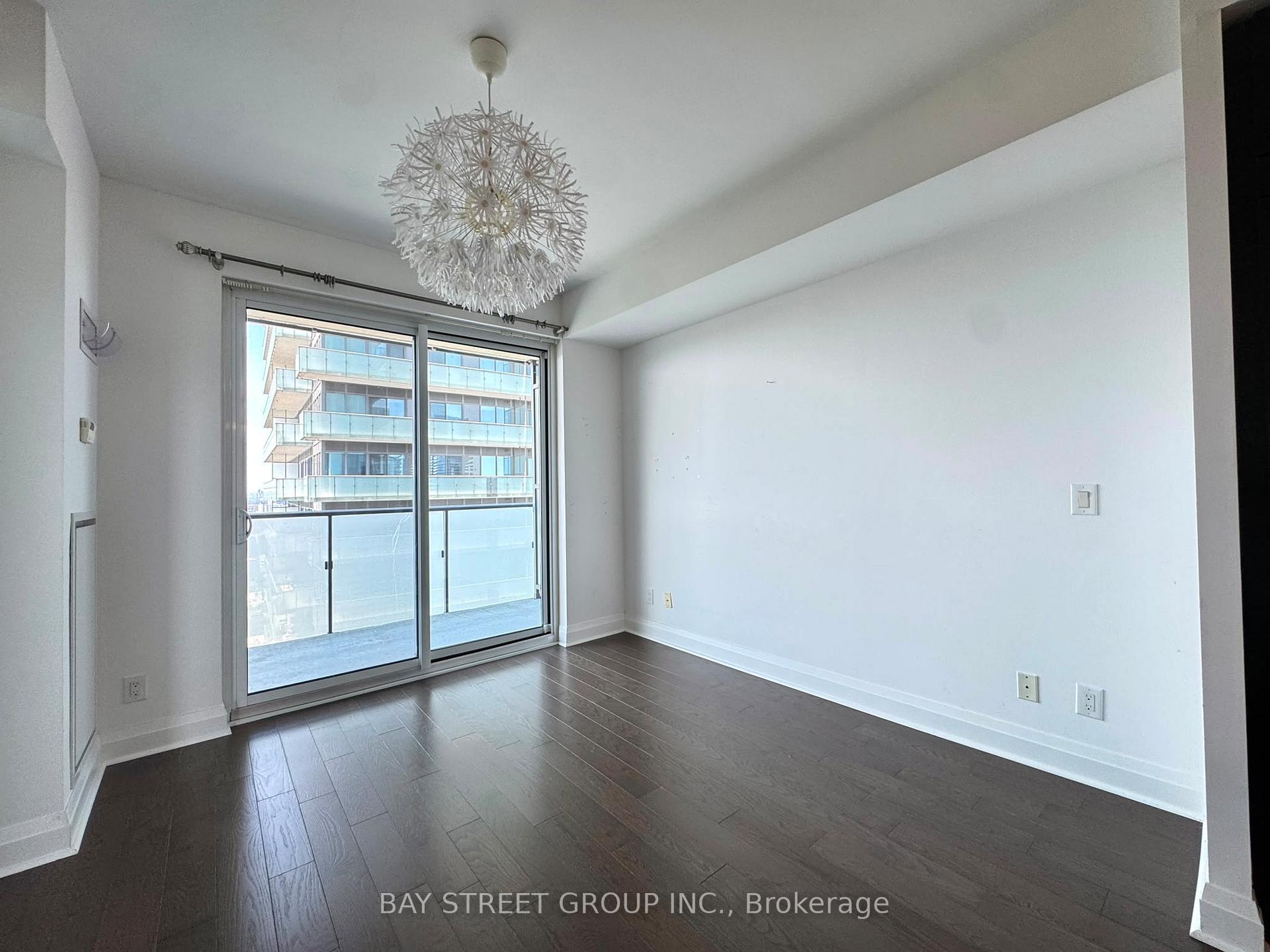 Photo 11 of Unit 4006, 1080 Bay Street, Toronto, Bay Street Corridor — HOMEH
