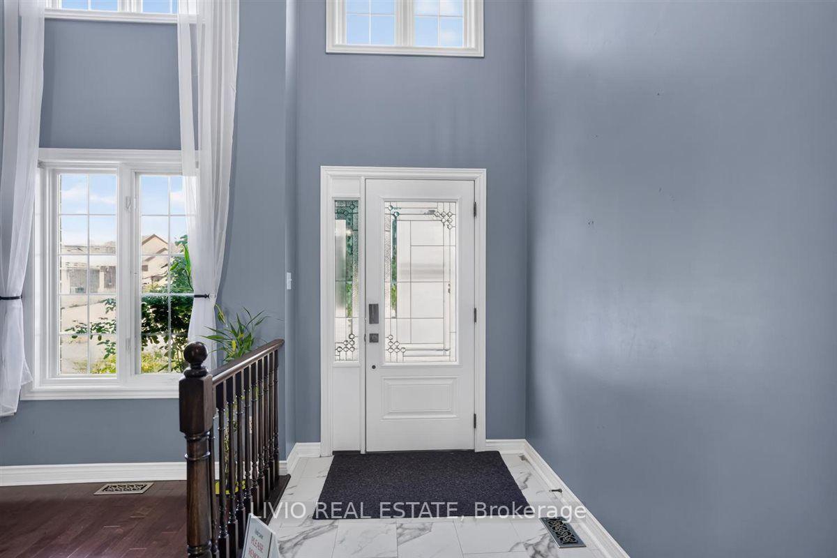 Photo 5 of 19 Konstantine Court, Hamilton, Sheldon — HOMEH