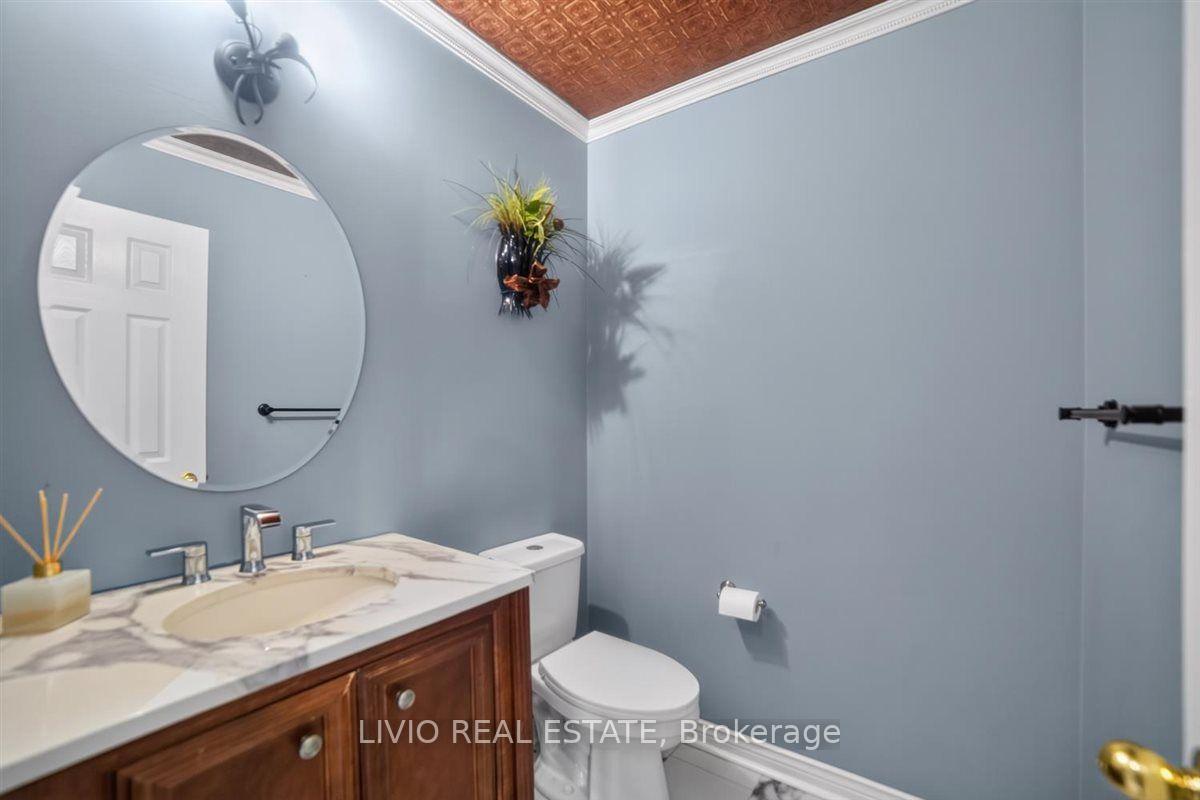 Photo 11 of 19 Konstantine Court, Hamilton, Sheldon — HOMEH