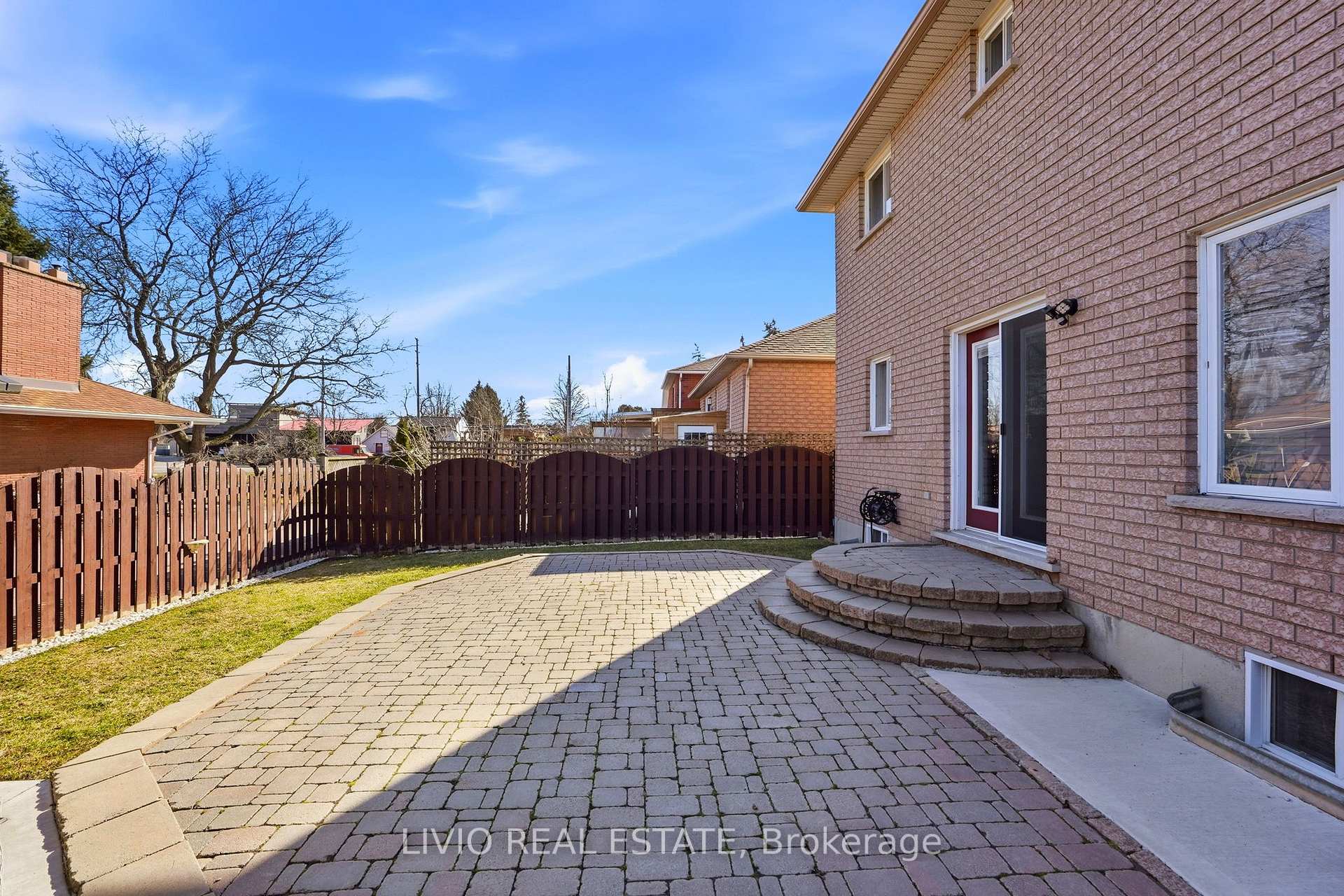 Photo 43 of 19 Konstantine Court, Hamilton, Sheldon — HOMEH