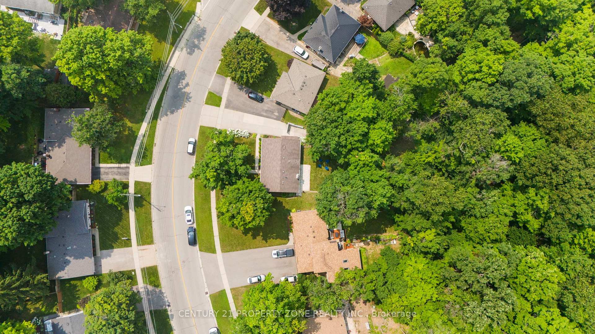 Photo 27 of 187 Winston Boulevard, Cambridge, Grow Community Centre — HOMEH