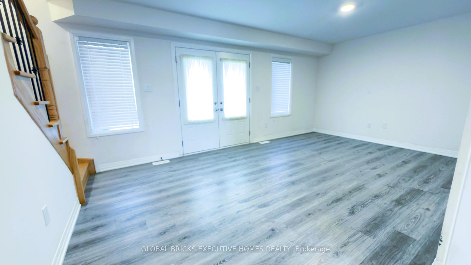 Photo 22 of 42 Ambereen Place E, Clarington, Bowmanville — HOMEH
