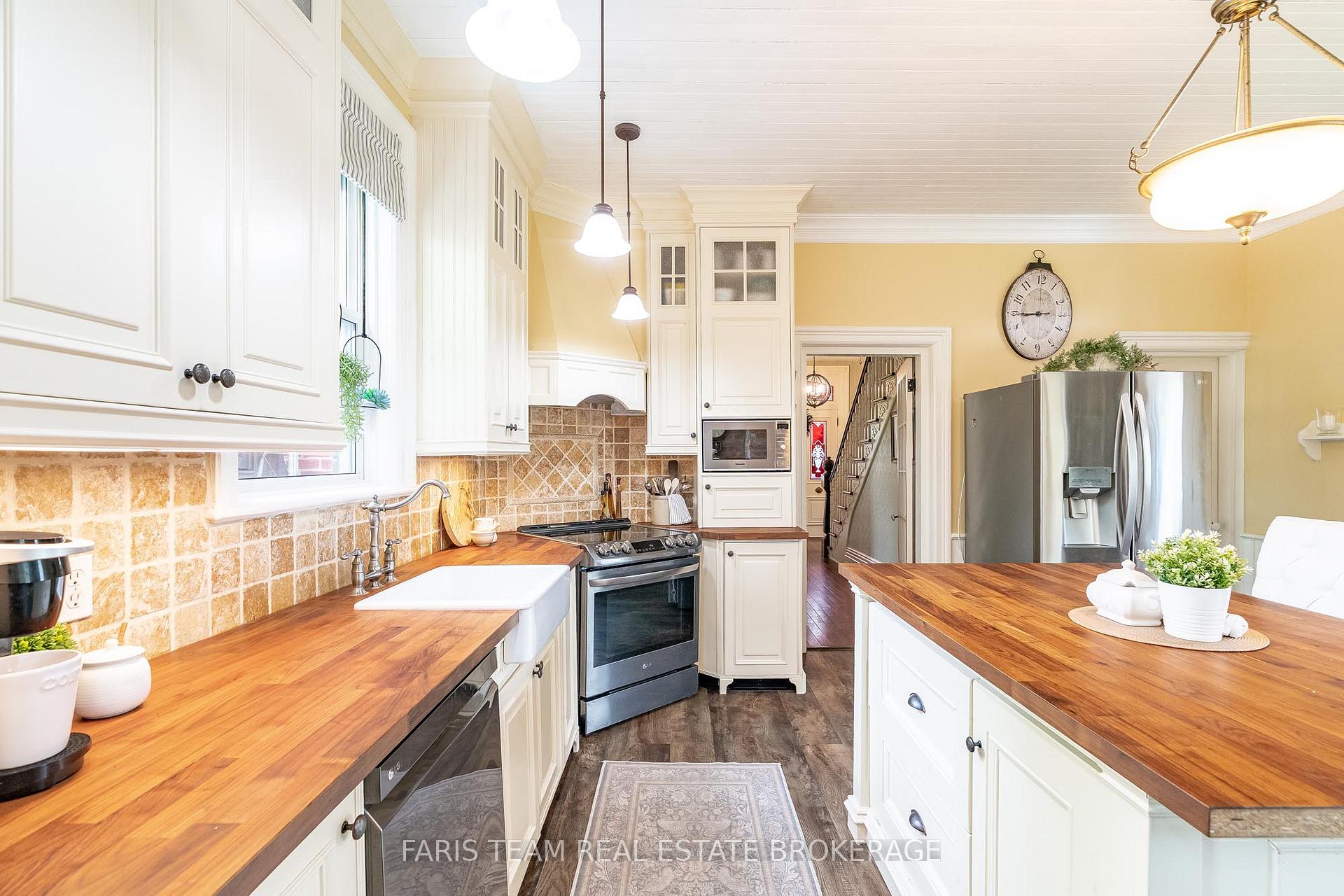 Photo 8 of 5716 County Road 56, Essa, Rural Essa — HOMEH