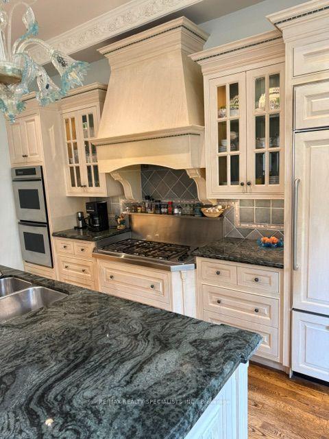 Photo 12 of 49 Montclair Avenue, Toronto, Forest Hill South — HOMEH