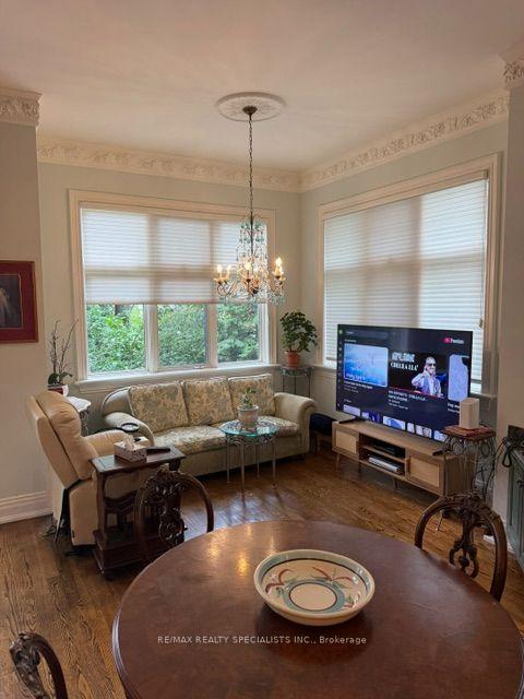 Photo 13 of 49 Montclair Avenue, Toronto, Forest Hill South — HOMEH